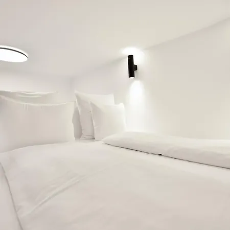 Standard By Hi5- Kiraly 82 Apartment