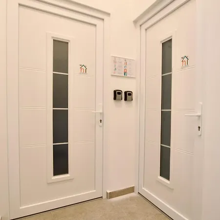 Apartament Standard By Hi5- Kiraly 82 Budapeszt
